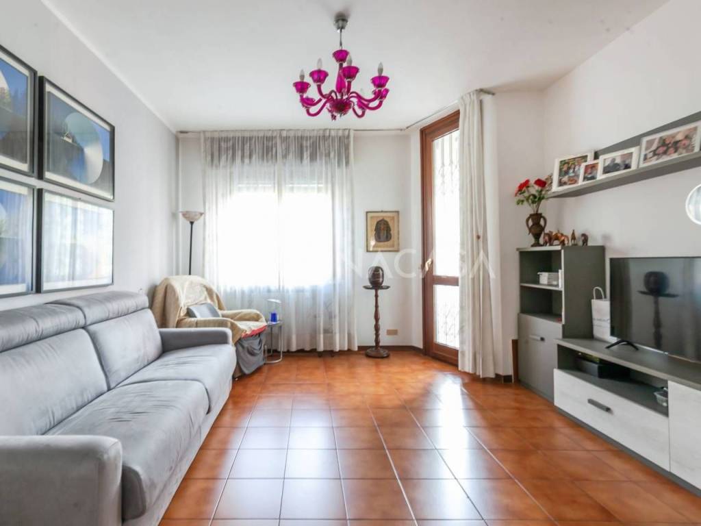 appartamento in vendita a Milano in zona Vialba