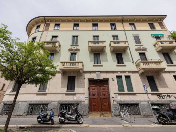 appartamento in vendita a Milano in zona Porta Garibaldi