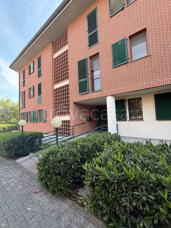 appartamento in vendita a Milano in zona Gratosoglio