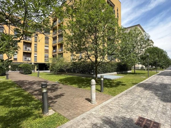appartamento in vendita a Milano in zona Chiesa Rossa