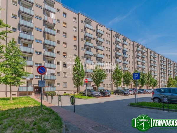 appartamento in vendita a Milano in zona Quarto Oggiaro