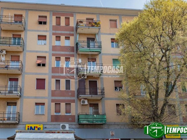 appartamento in vendita a Milano in zona Quarto Oggiaro