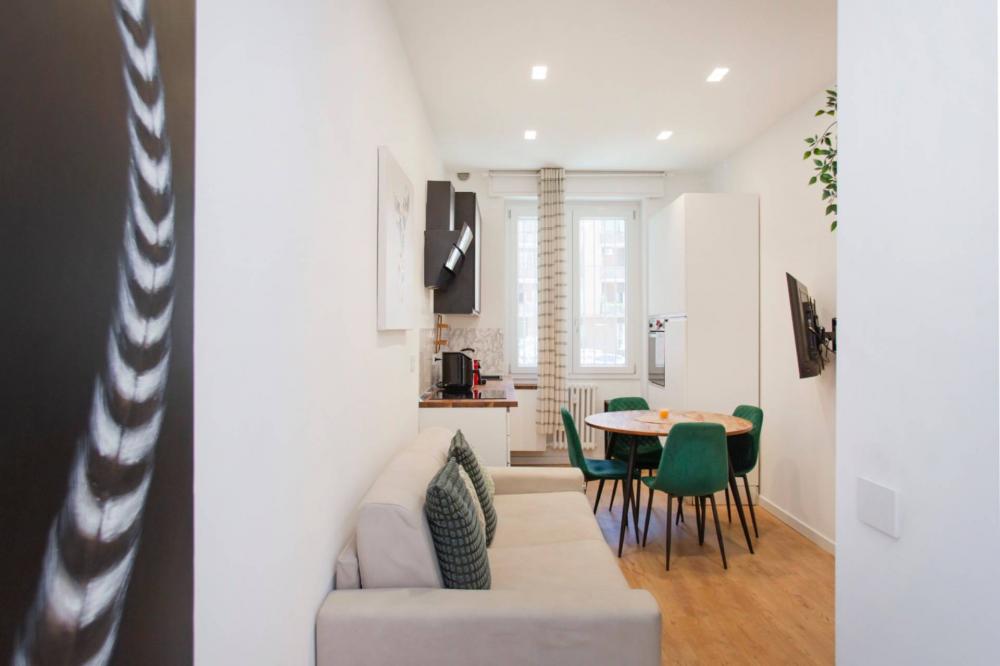 appartamento in vendita a Milano in zona Corvetto