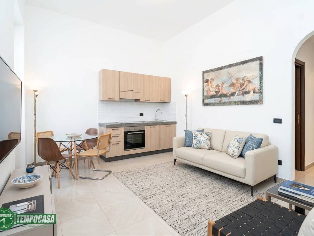 appartamento in vendita a Milano in zona Adriano