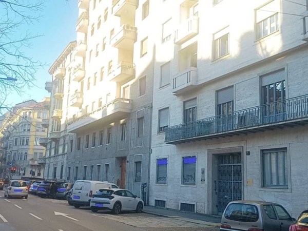 appartamento in vendita a Milano in zona Città Studi