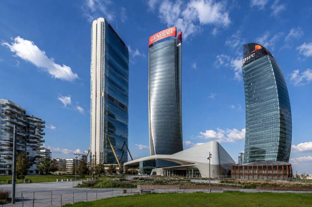 appartamento in vendita a Milano in zona Sempione