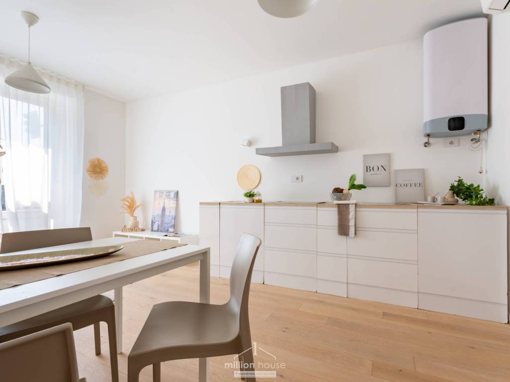 appartamento in vendita a Milano in zona Solari