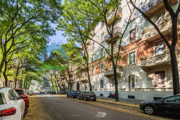 appartamento in vendita a Milano in zona Città Studi