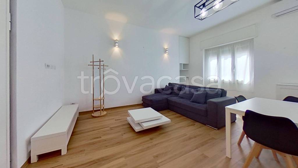 appartamento in vendita a Milano in zona San Cristoforo