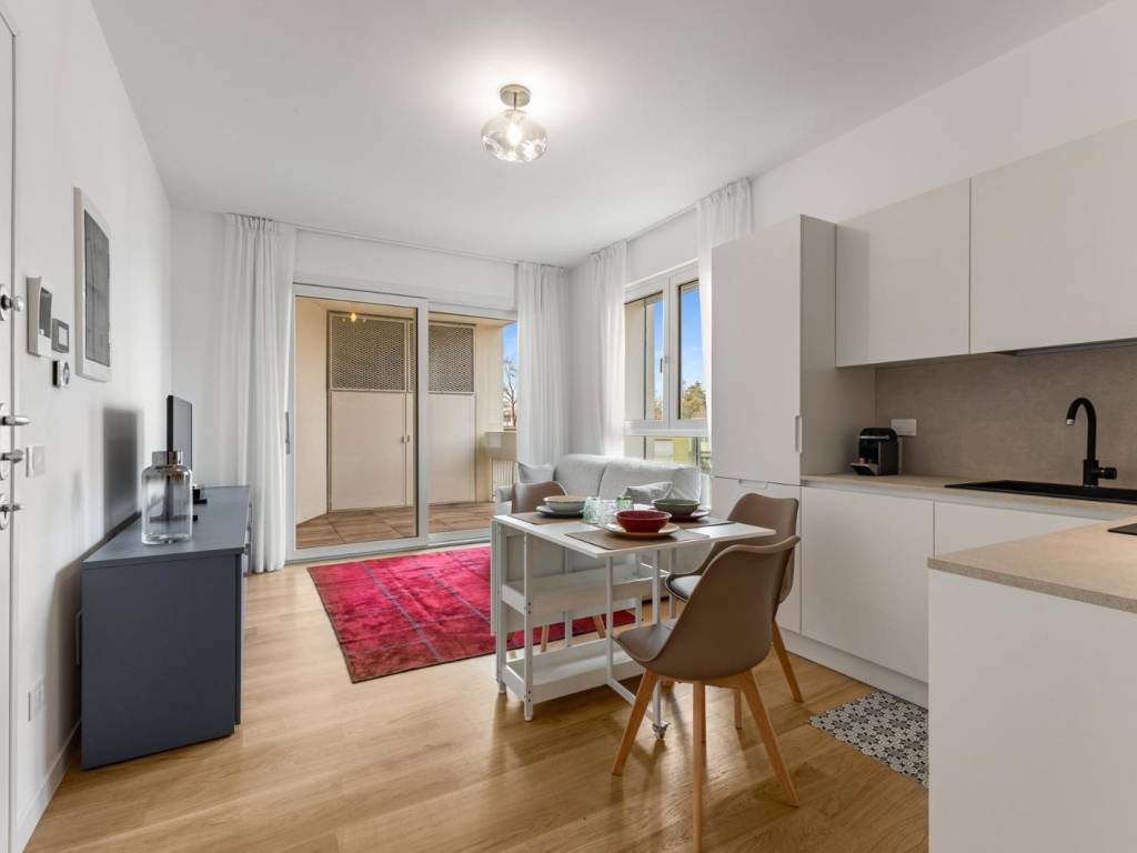 appartamento in vendita a Milano in zona Baggio