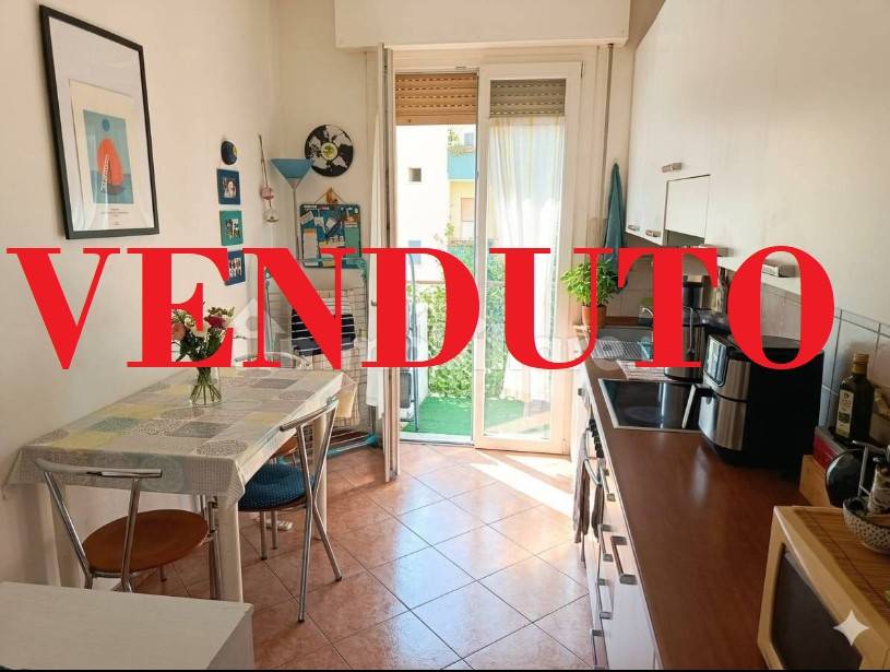 appartamento in vendita a Milano in zona Piazzale Lodi