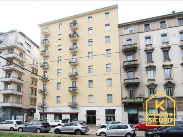appartamento in vendita a Milano in zona Sempione