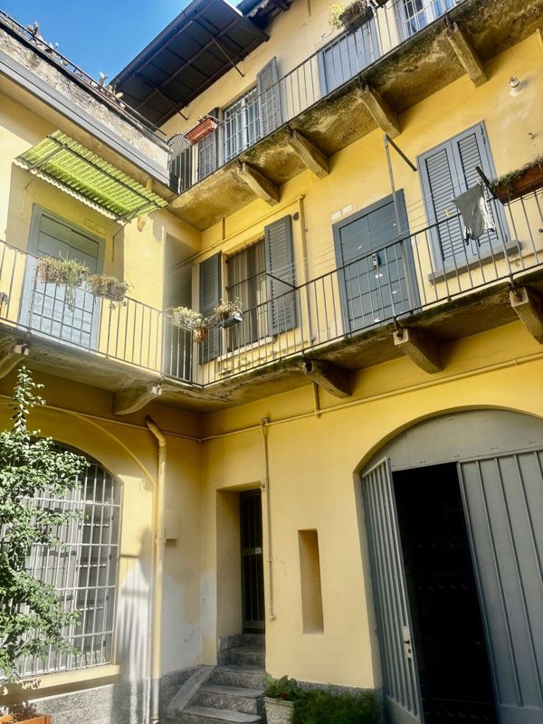 appartamento in vendita a Milano in zona Solari