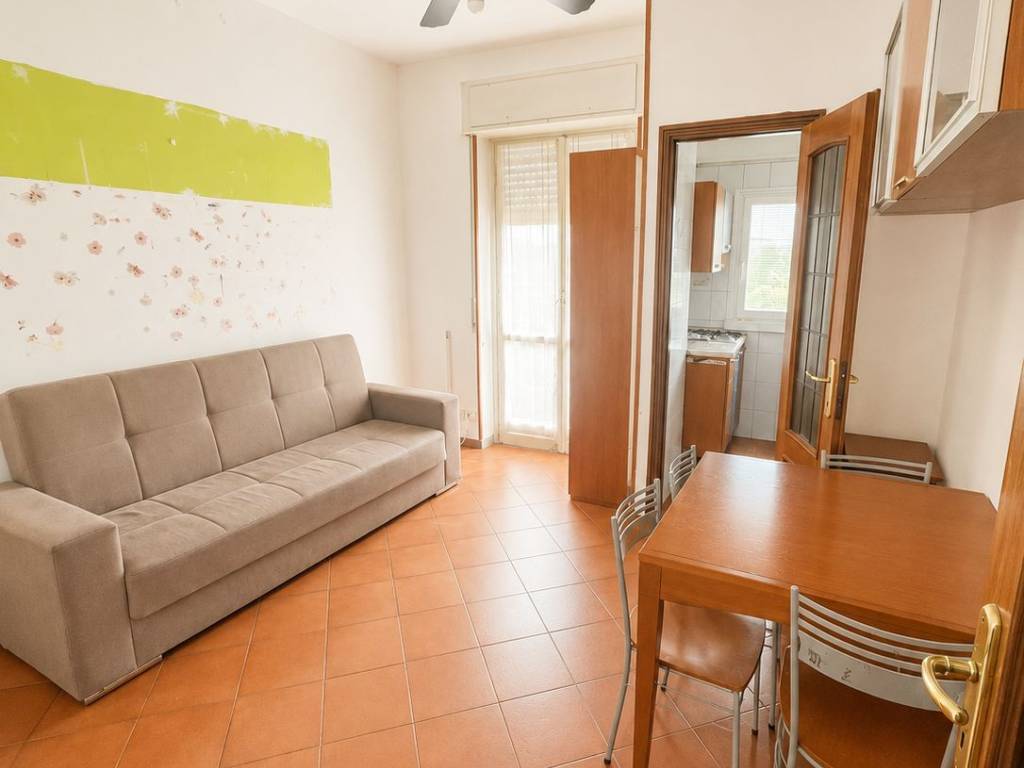 appartamento in vendita a Milano in zona Corvetto