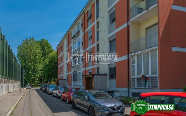 appartamento in vendita a Milano in zona Vialba