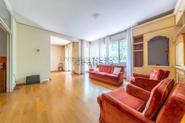 appartamento in vendita a Milano in zona QT8