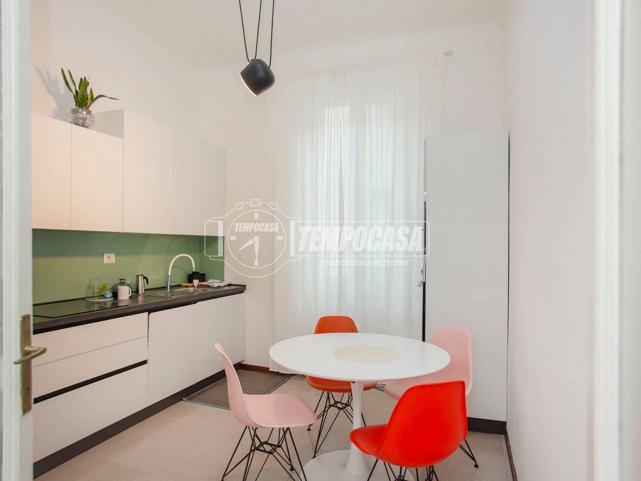 appartamento in vendita a Milano in zona Sempione