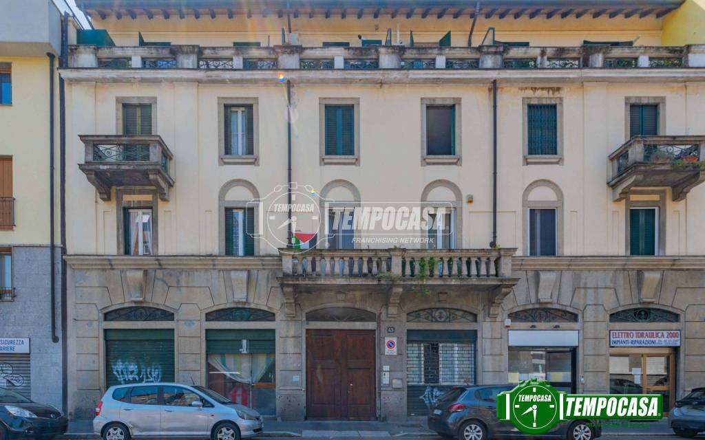 appartamento in vendita a Milano in zona Quarto Oggiaro