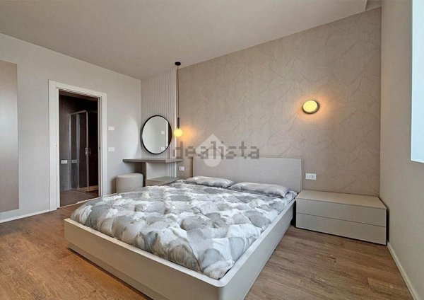 appartamento in vendita a Milano in zona Vigentino