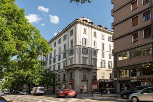 appartamento in vendita a Milano in zona XXII Marzo
