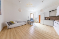 appartamento in vendita a Milano in zona Piazzale Lodi