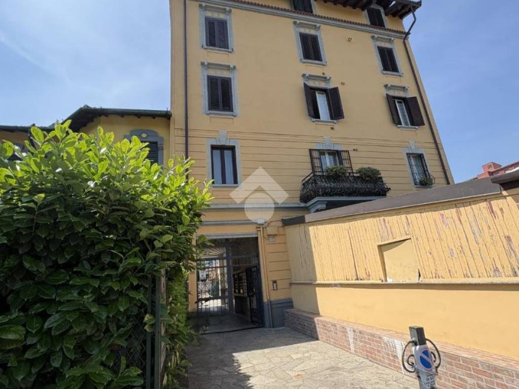 appartamento in vendita a Milano in zona Trenno