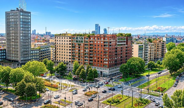 appartamento in vendita a Milano in zona Centro Direzionale