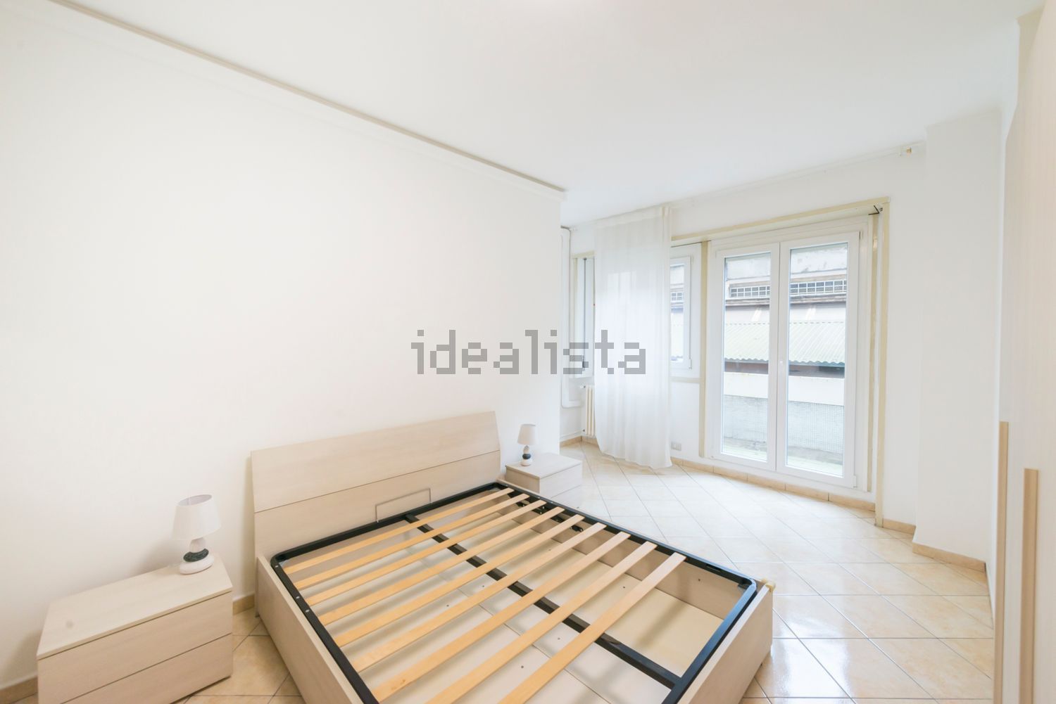 appartamento in vendita a Milano in zona XXII Marzo
