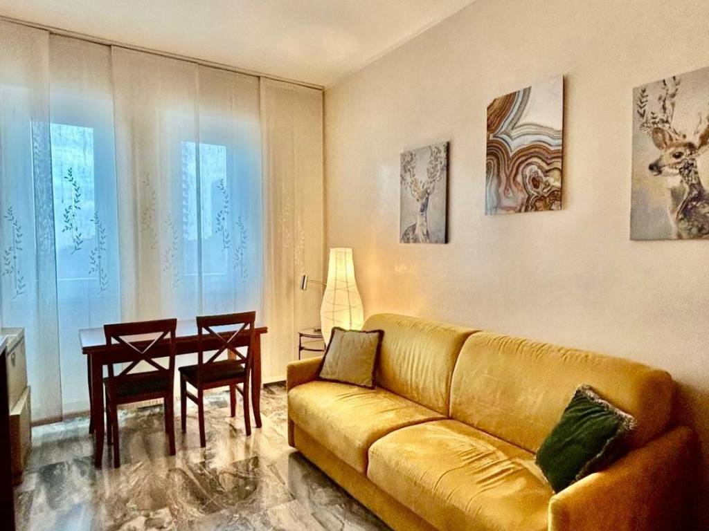 appartamento in vendita a Milano in zona Piazzale Lodi