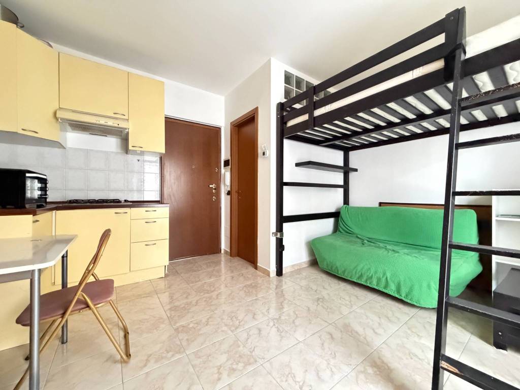 appartamento in vendita a Milano in zona Porta Romana