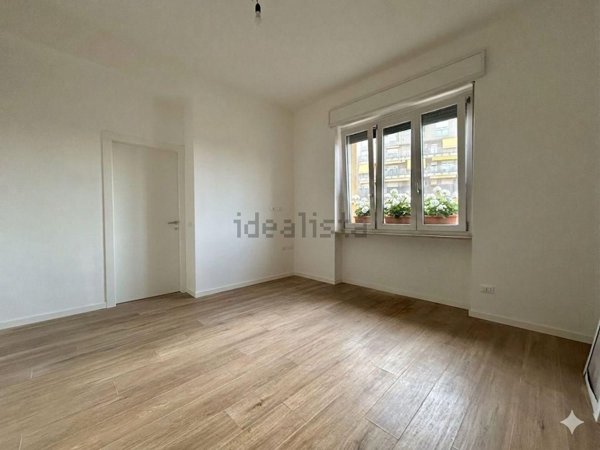 appartamento in vendita a Milano in zona Barona