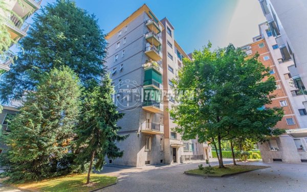 appartamento in vendita a Milano in zona Bruzzano