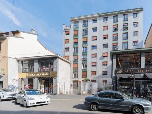 appartamento in vendita a Milano in zona Solari