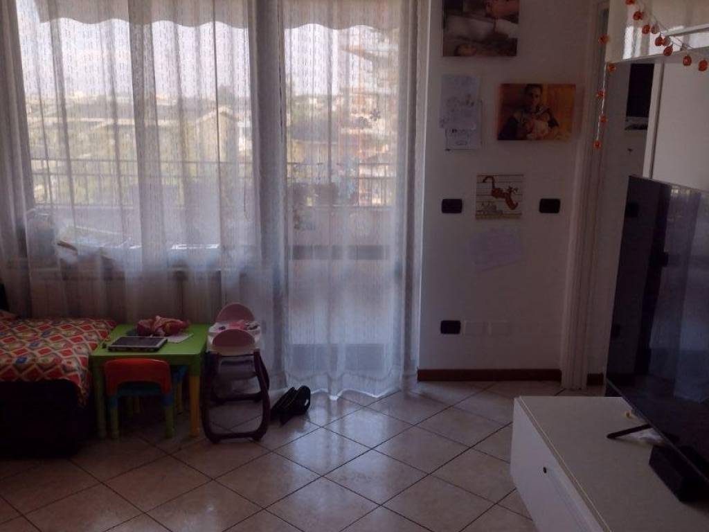 appartamento in vendita a Milano in zona Rogoredo