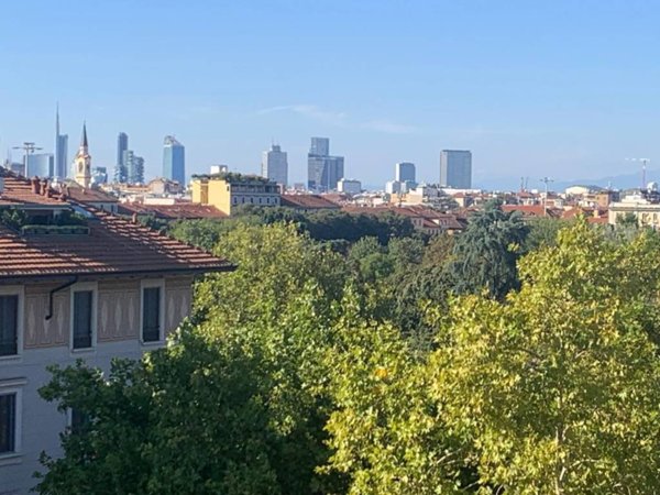 appartamento in vendita a Milano in zona Piazzale Lodi