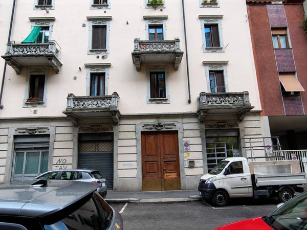 appartamento in vendita a Milano in zona Loreto