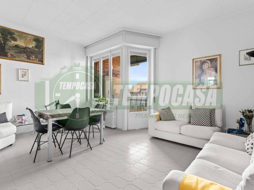 appartamento in vendita a Milano in zona Chiesa Rossa