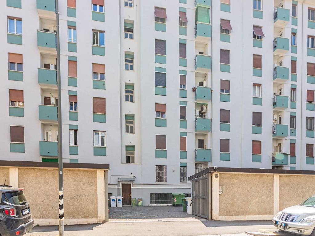 appartamento in vendita a Milano in zona Porta Romana
