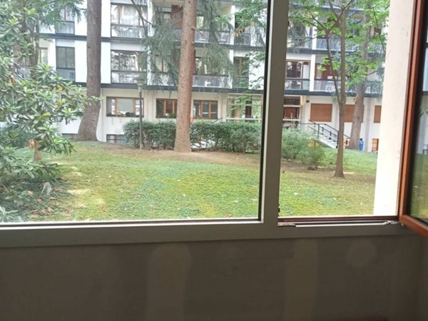 appartamento in vendita a Milano in zona Solari