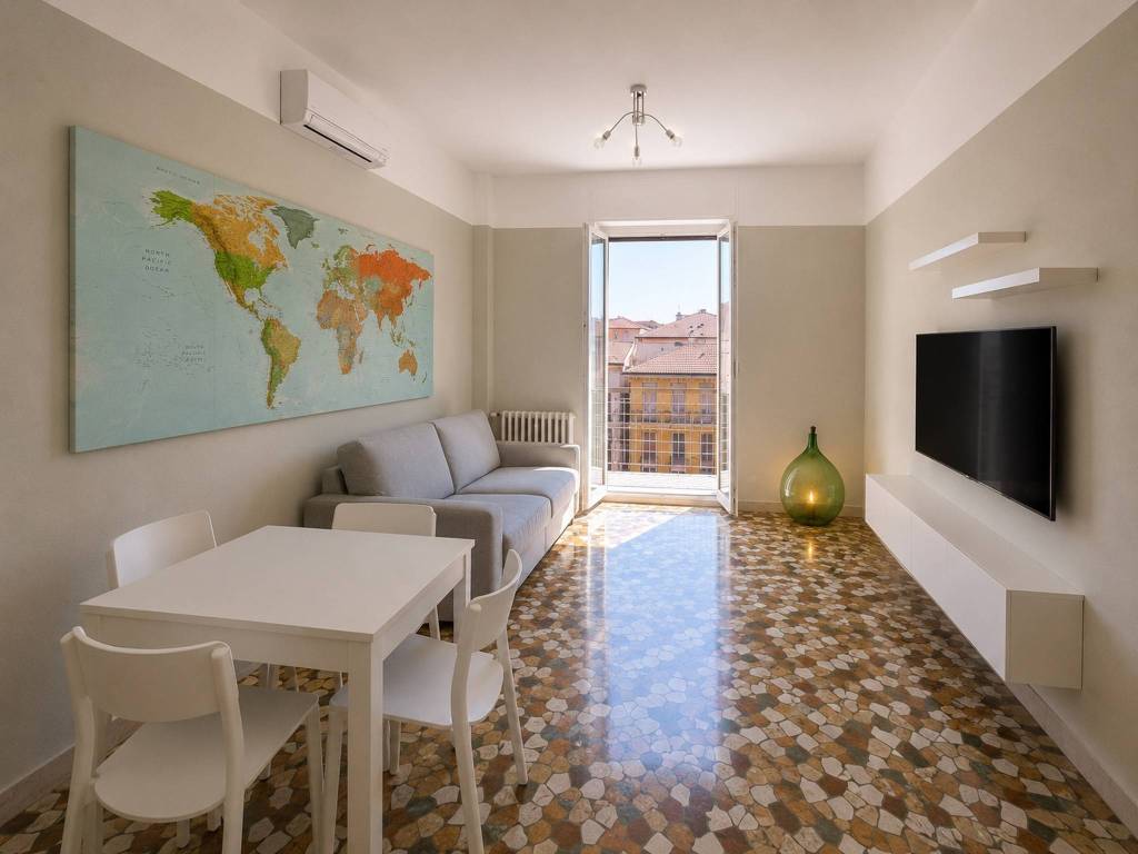 appartamento in vendita a Milano in zona Città Studi
