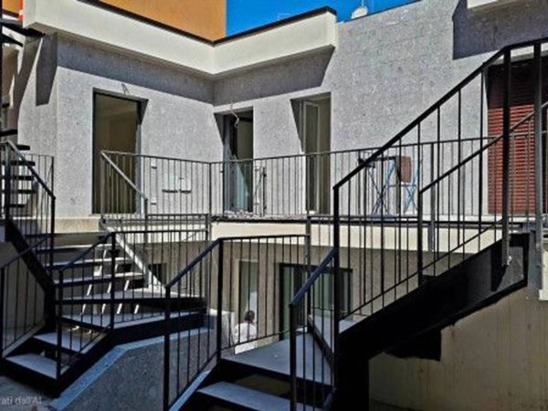 appartamento in vendita a Milano in zona Calvairate