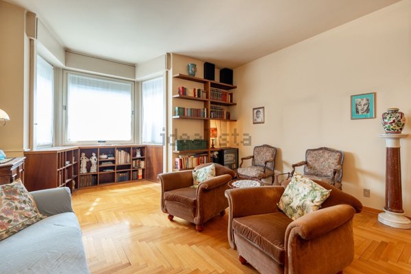 appartamento in vendita a Milano in zona Solari
