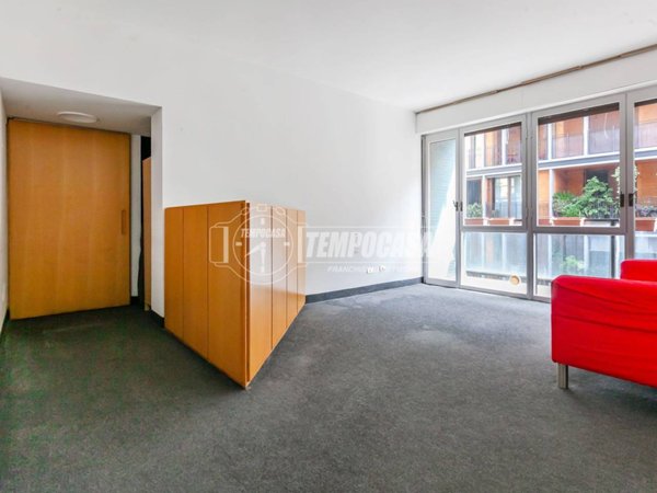 appartamento in vendita a Milano in zona Solari