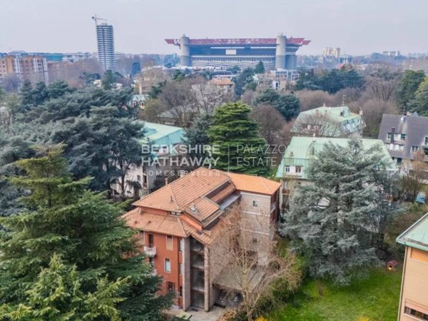 appartamento in vendita a Milano in zona San Siro