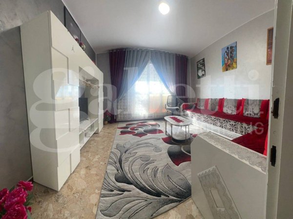 appartamento in vendita a Milano in zona Famagosta