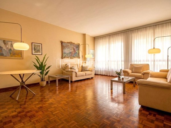 appartamento in vendita a Milano in zona Solari