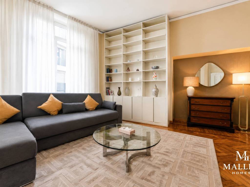 appartamento in vendita a Milano in zona Brera