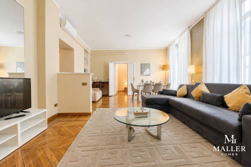 appartamento in vendita a Milano in zona Brera
