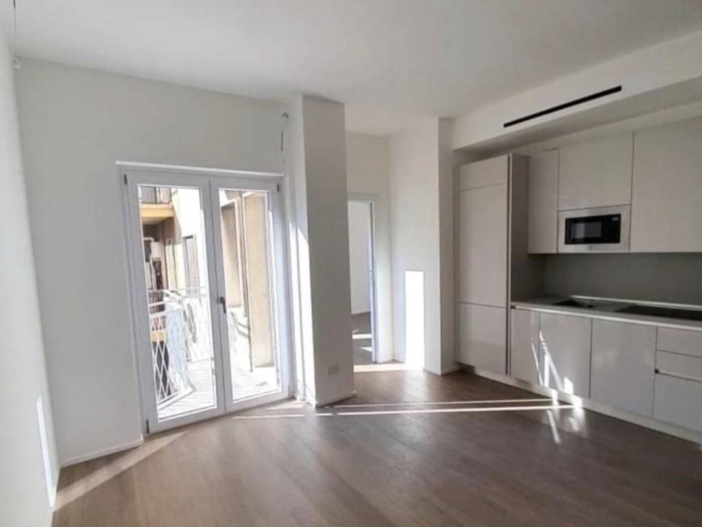 appartamento in vendita a Milano in zona Famagosta