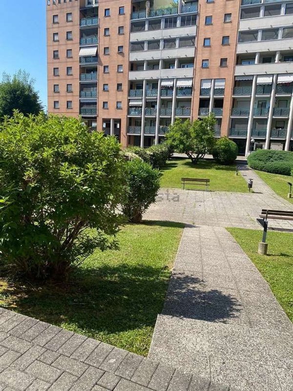 appartamento in vendita a Milano in zona Crescenzago